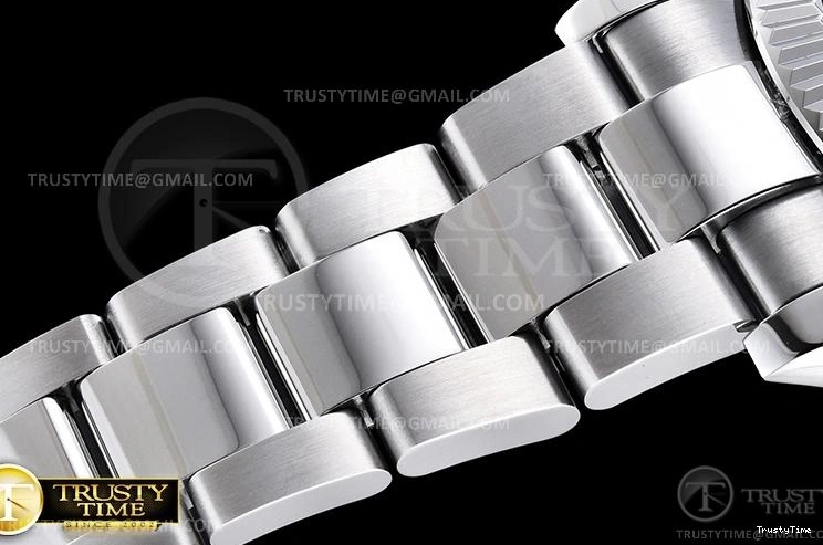 1026 FlexibleFit R2DJ0253G – DJ2 41mm 646